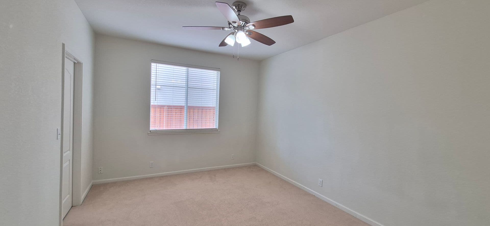 Dixon House: 2080 Mariposa Drive