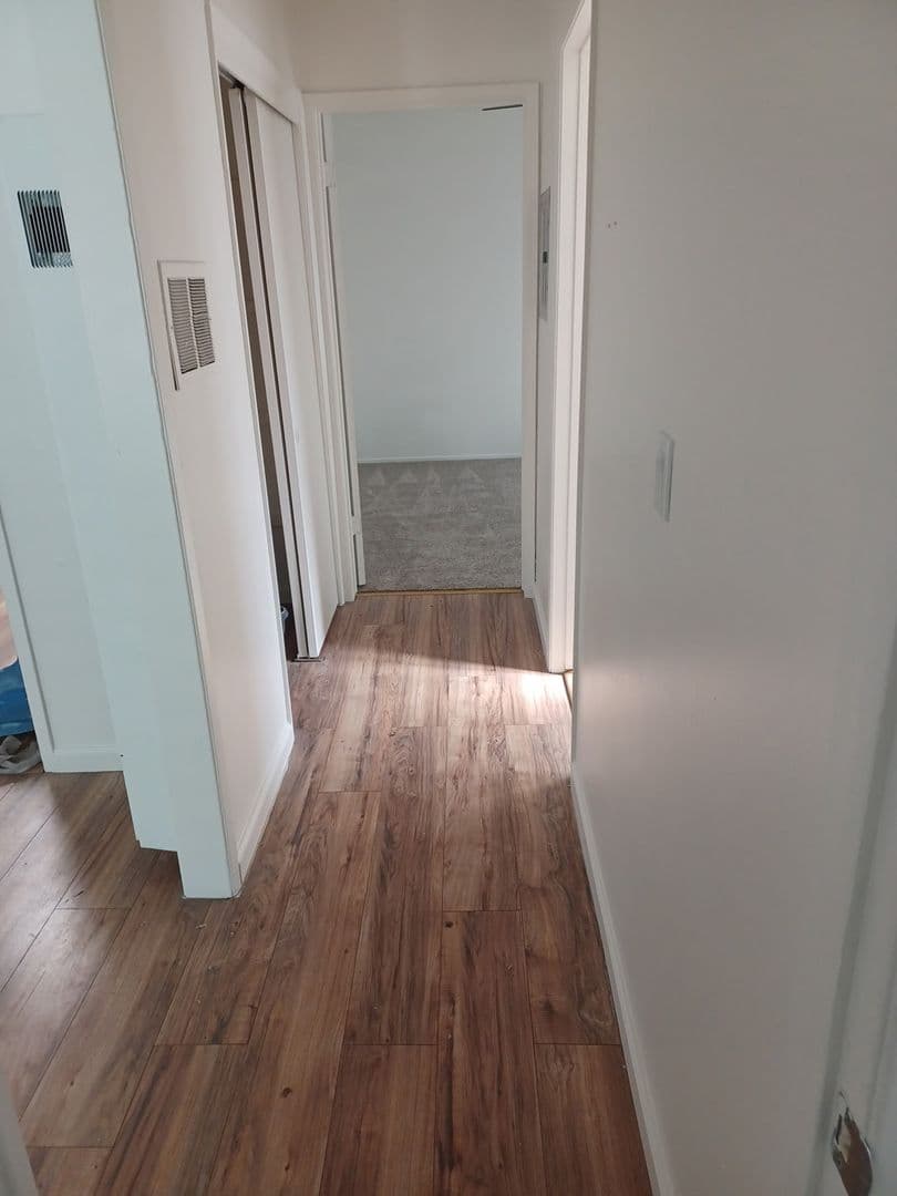 Fairfield Apartment: 181-191-205-207-209-211 Pacific Ave.