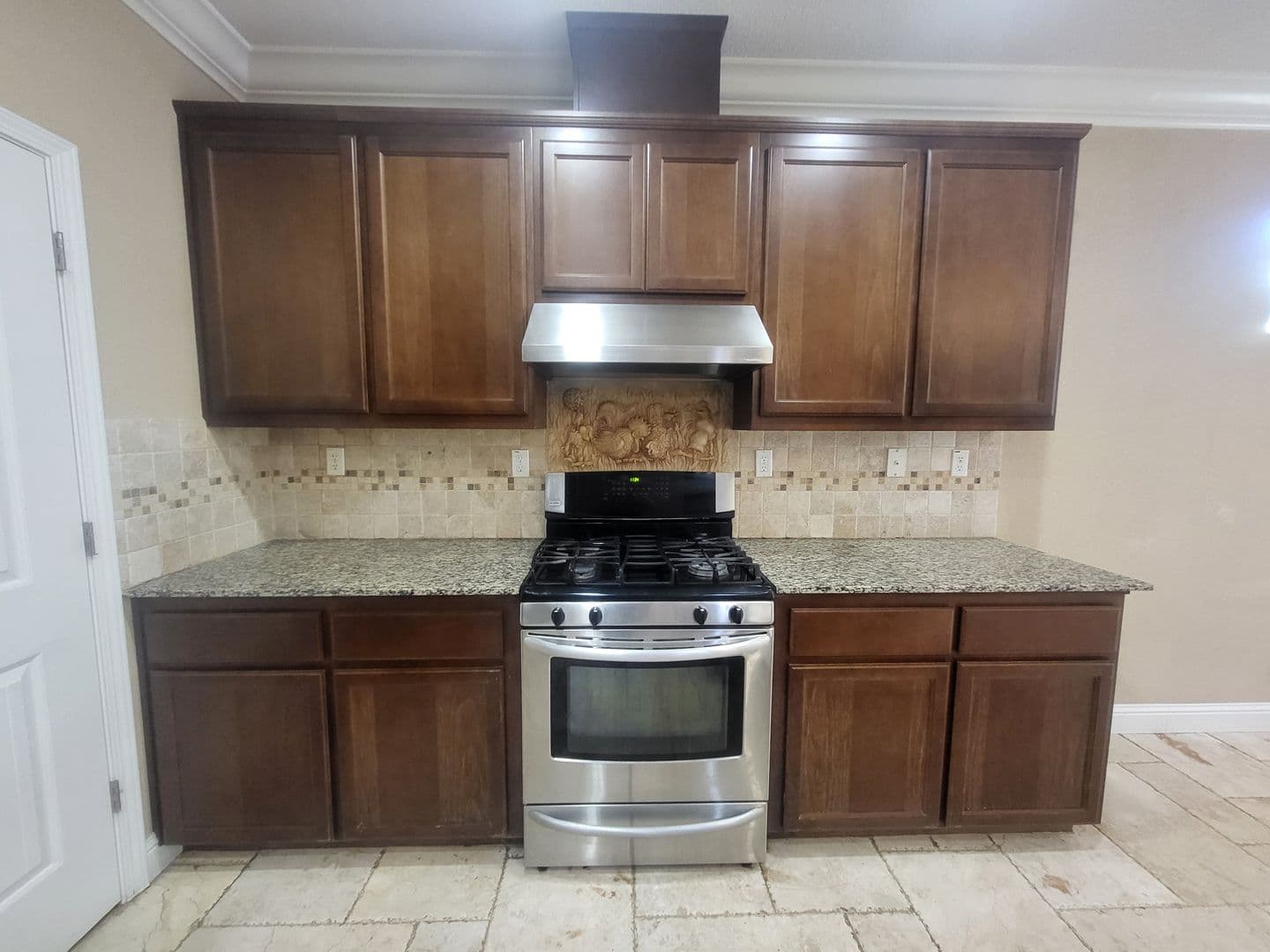 Fairfield House: 3891 Danbury Way