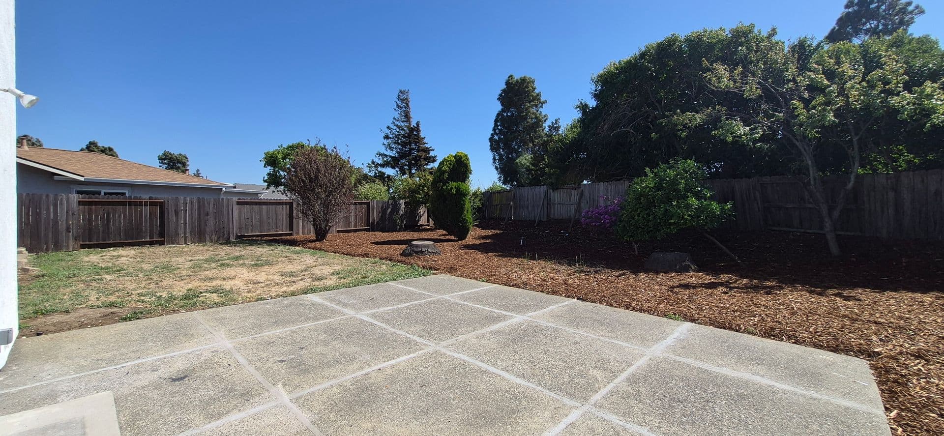 Fairfield House: 5023 Oakbrook Cir