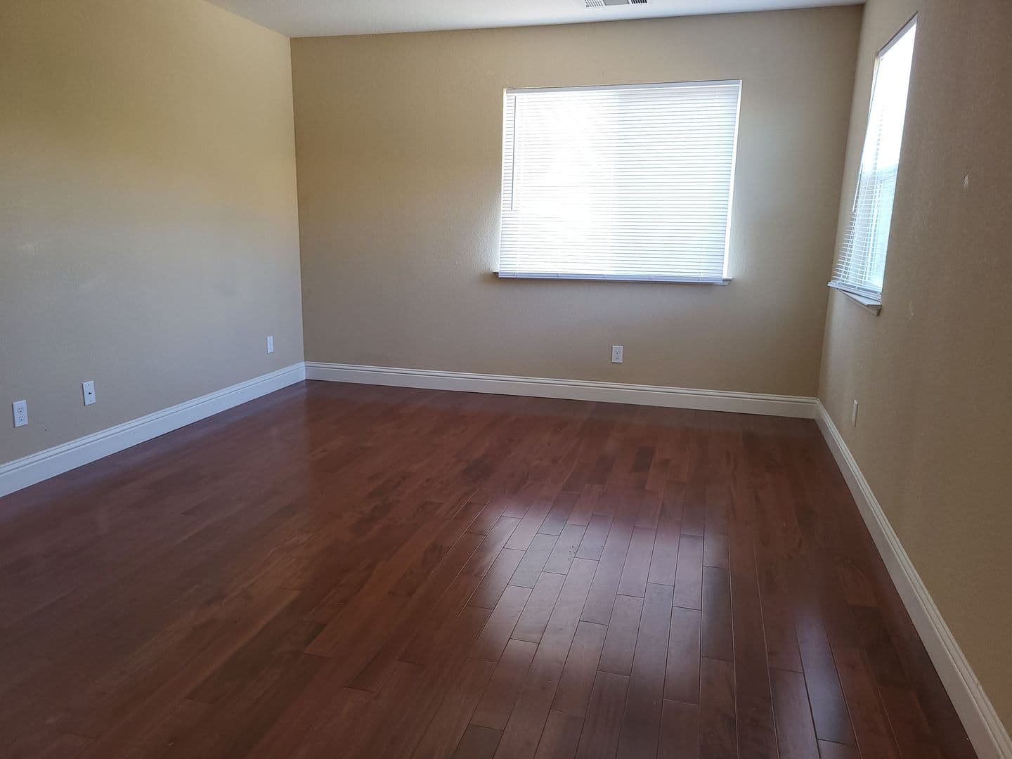 Fairfield House: 3891 Danbury Way