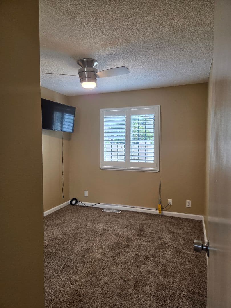 Fairfield House: 1152 Frost Pl