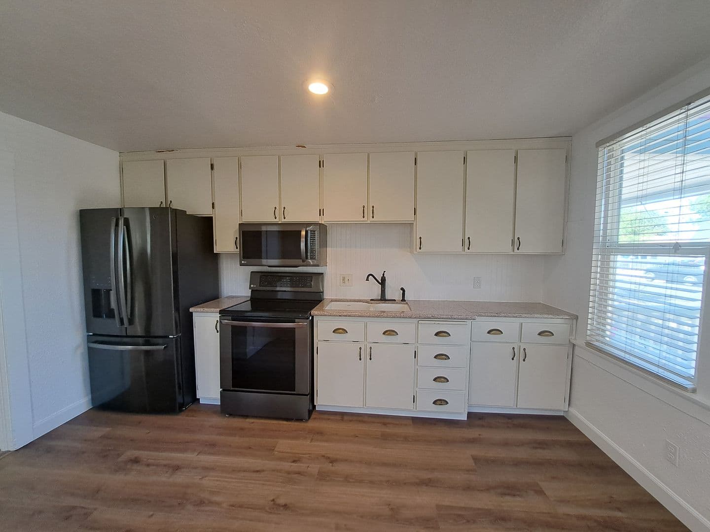 Vacaville Apartment: 532 West St.