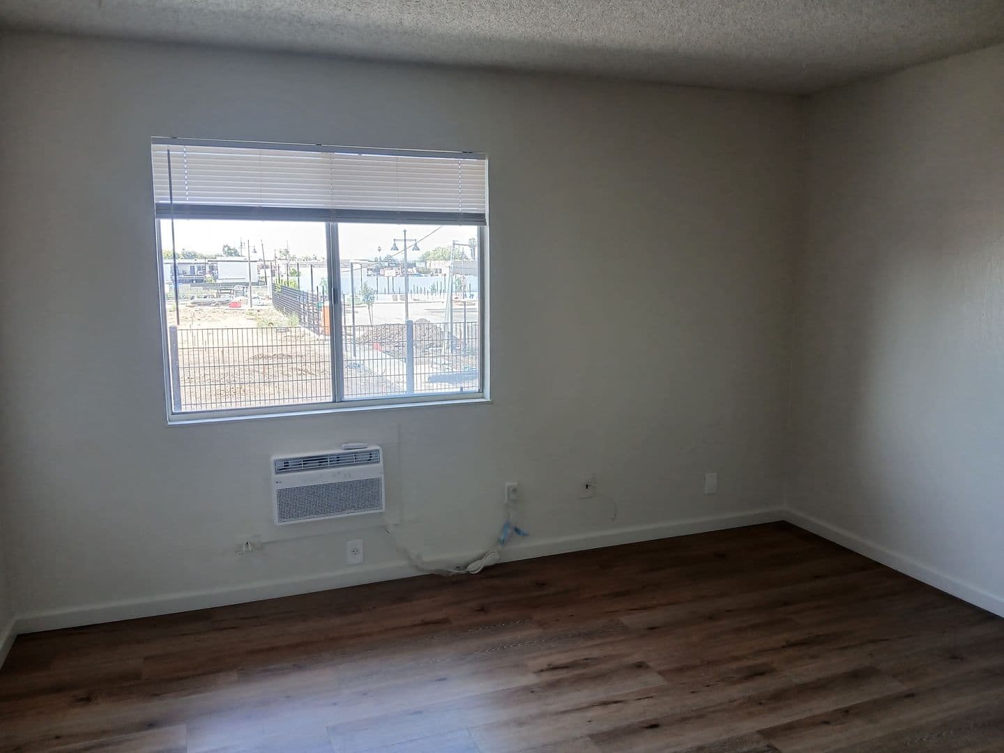 Fairfield Apartment: 2101 Santa Ana Dr.