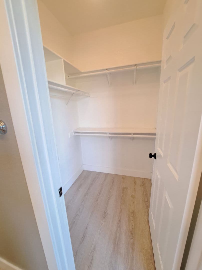 Vacaville House: 472 Somerville Circle
