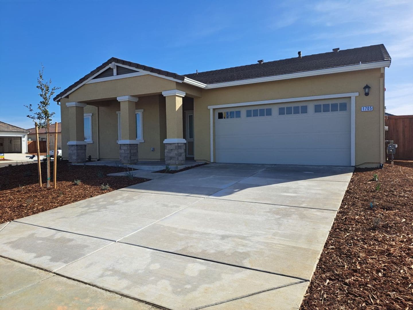 Dixon House: 1705 Butterfly Lane