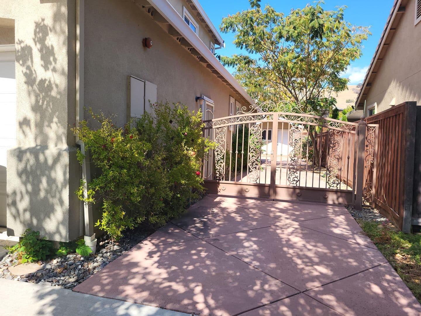 Fairfield House: 3891 Danbury Way
