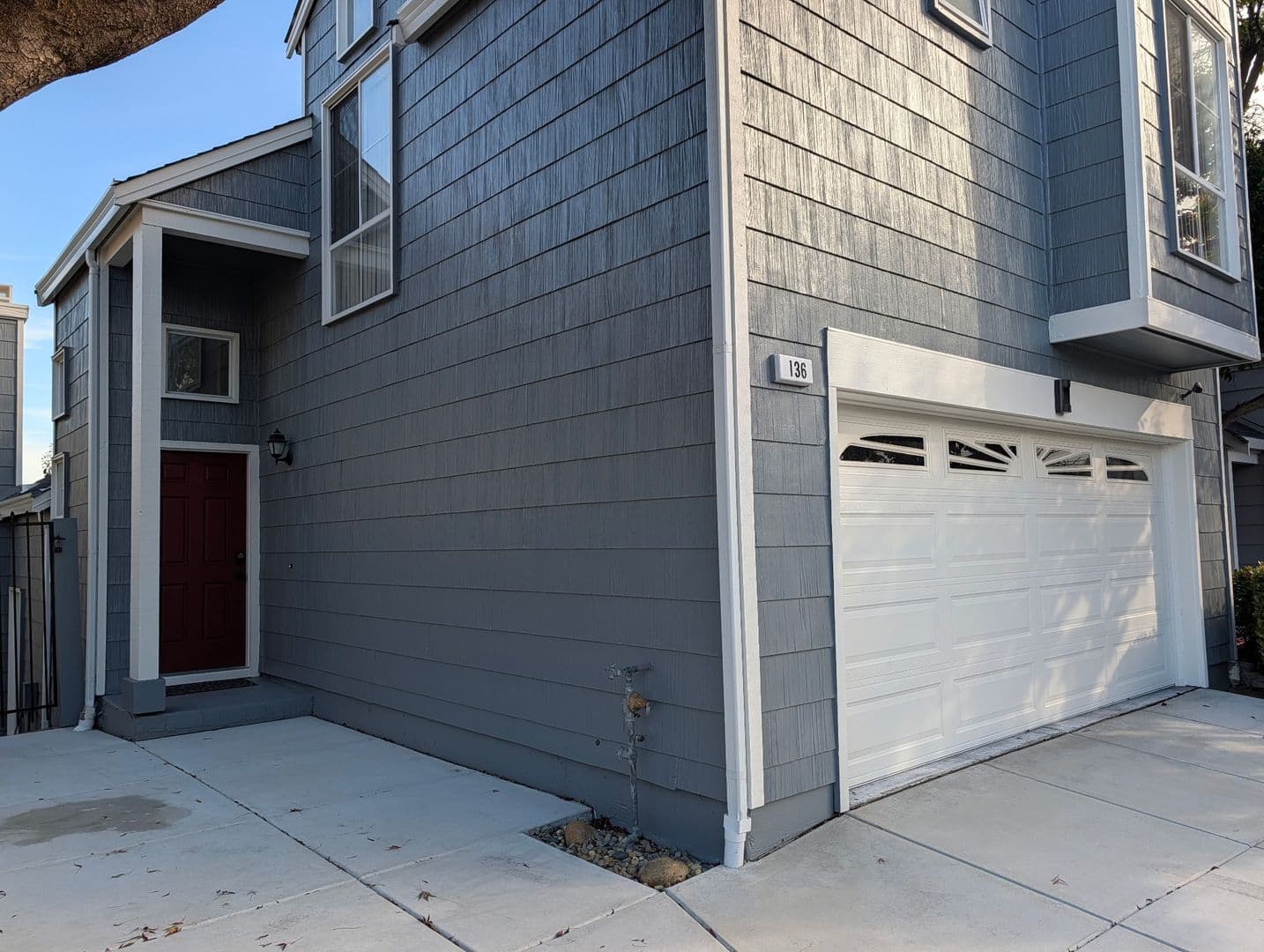 Vallejo House: 136 Ruby Ln
