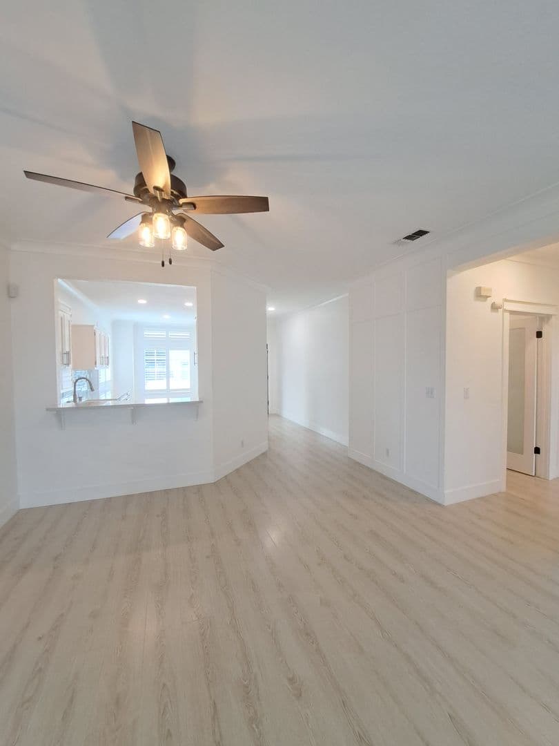 Vacaville House: 472 Somerville Circle