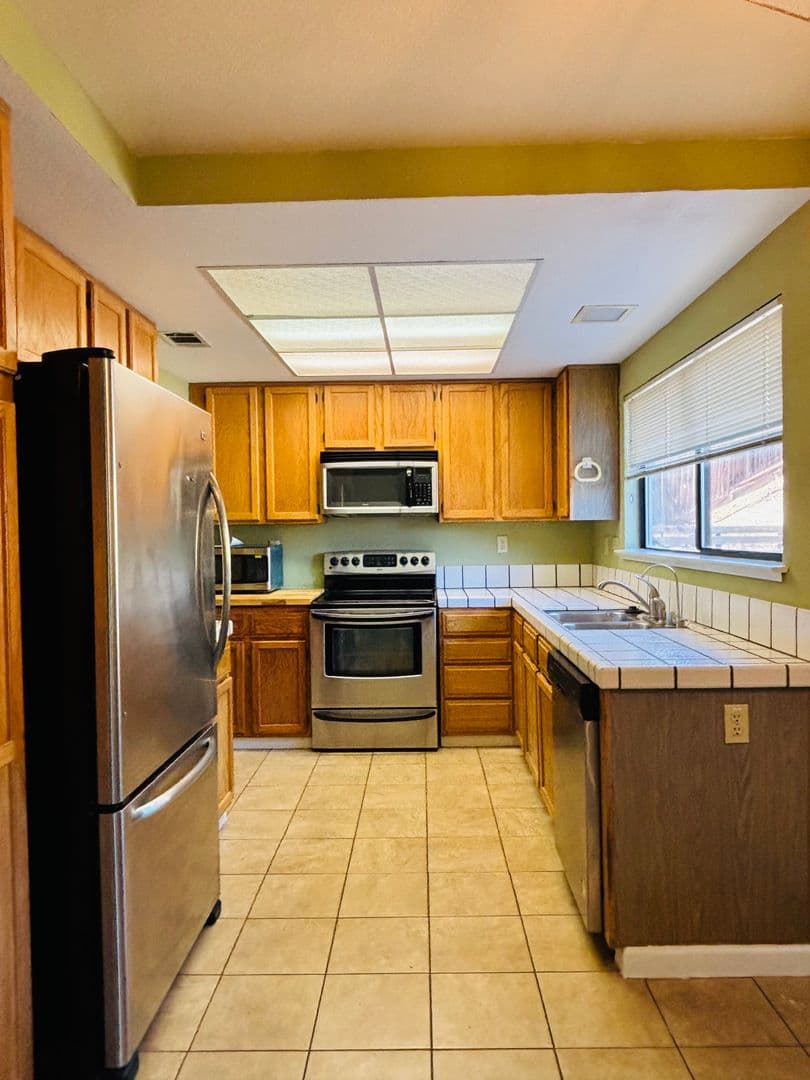 Fairfield House: 2444 Mainsail Ct.