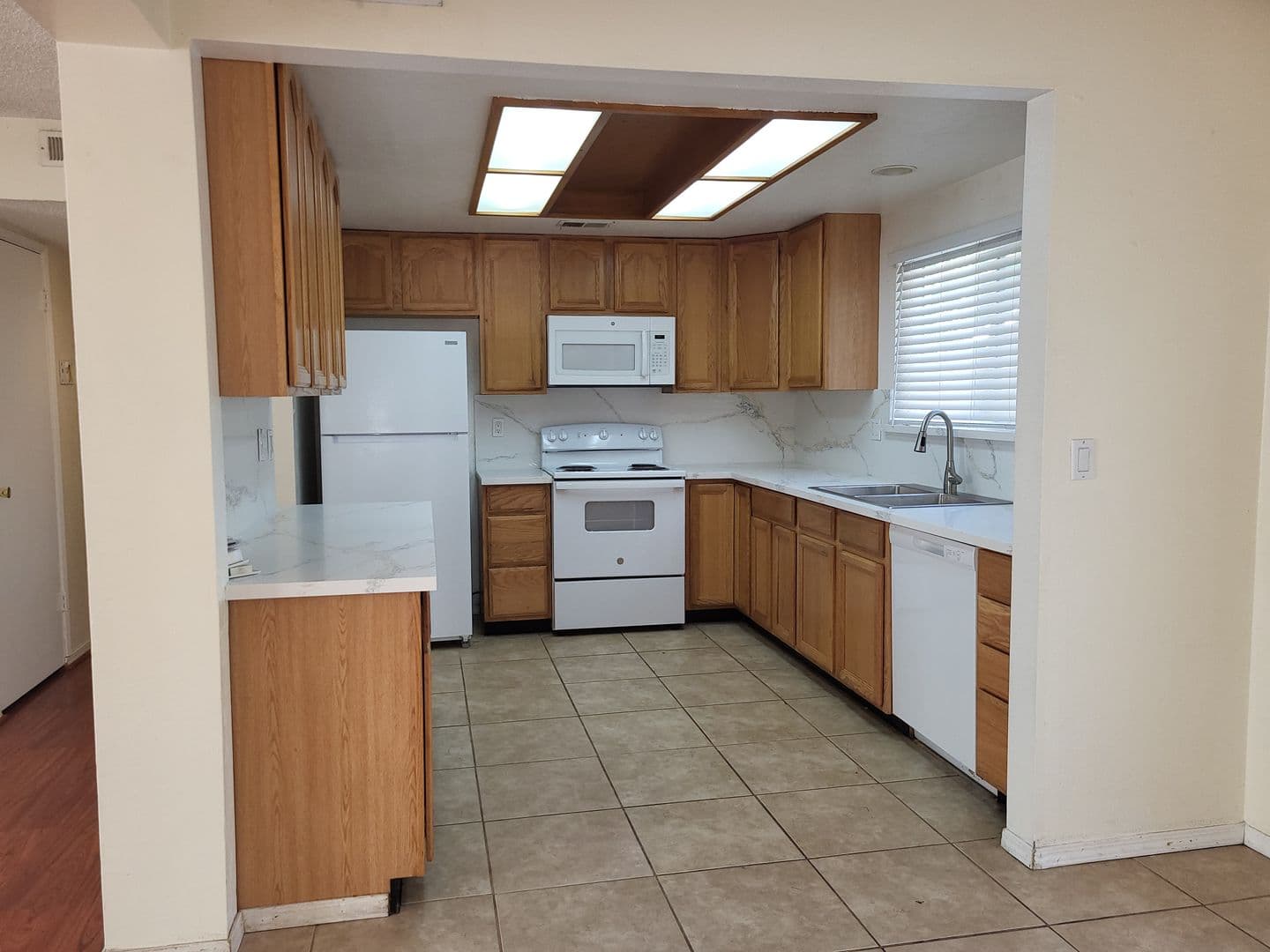 Vallejo House: 125 Serpentine Drive