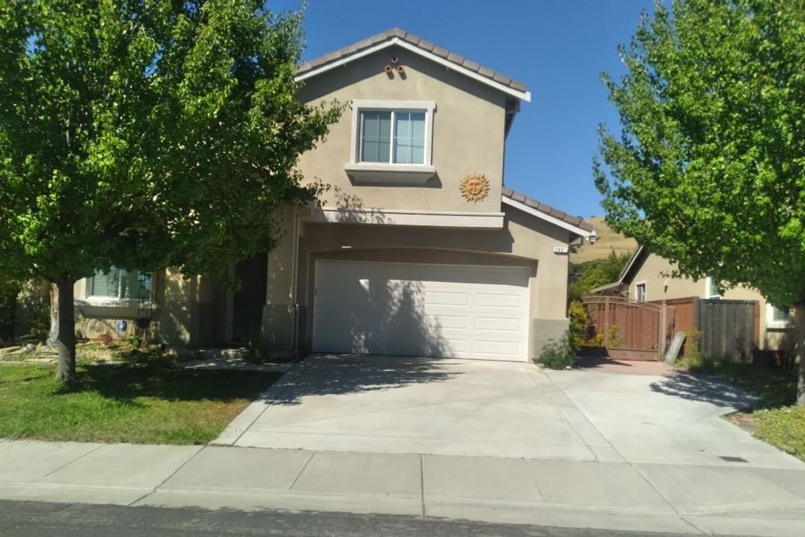 Fairfield House: 3891 Danbury Way