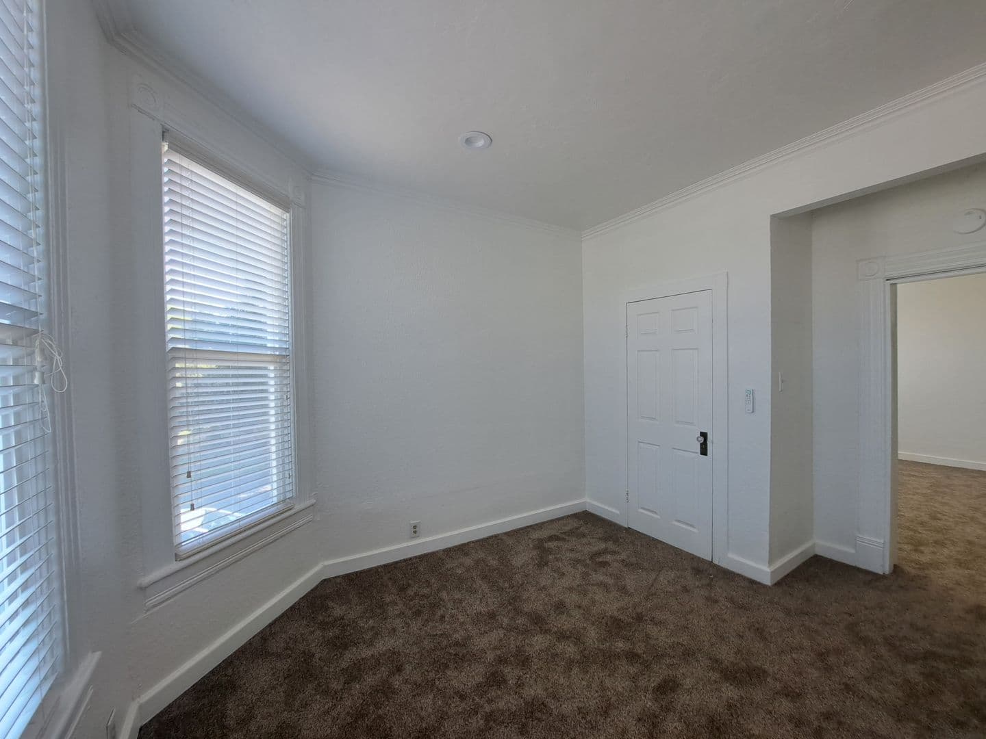 Vacaville Apartment: 532 West St.
