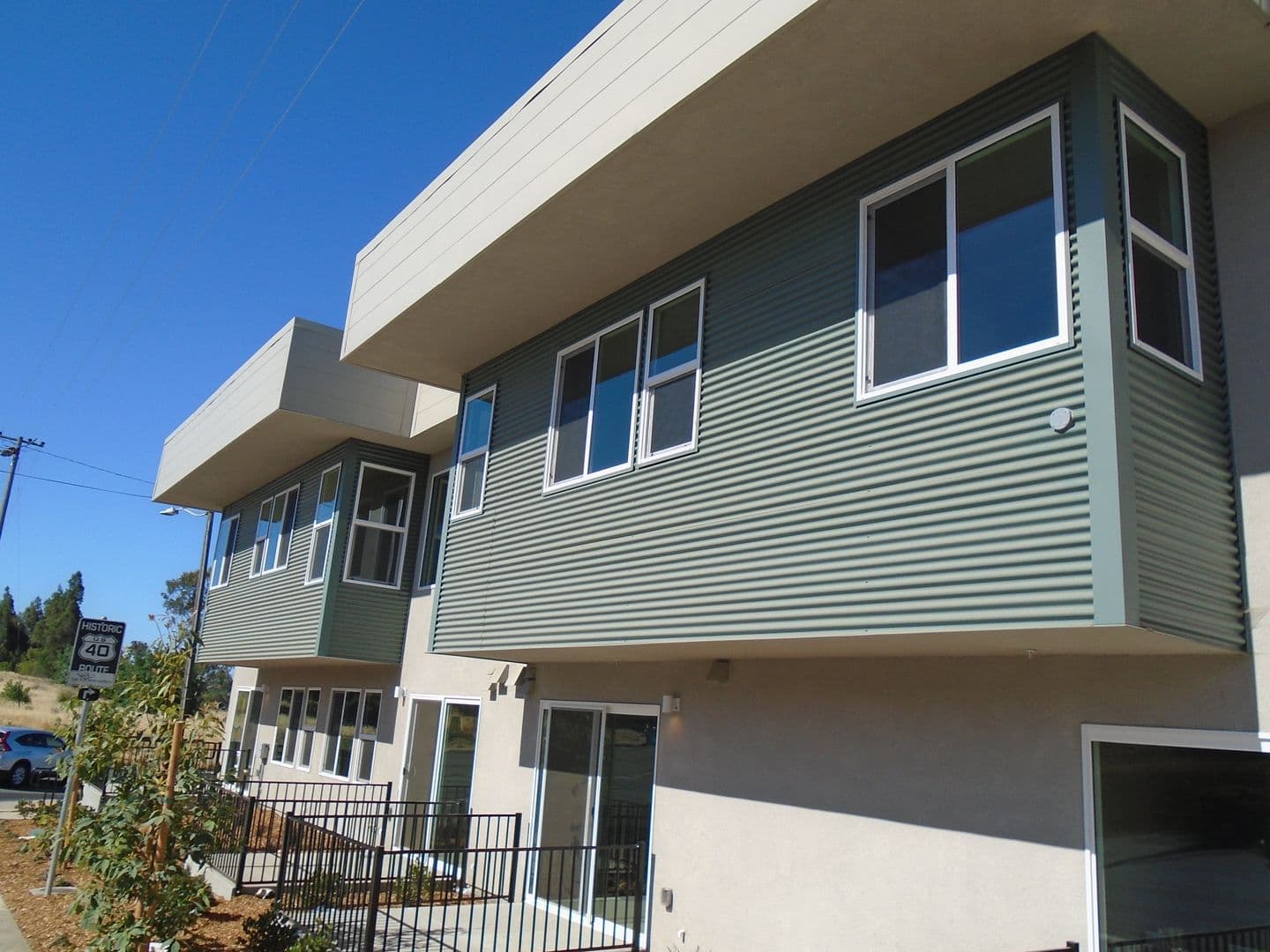 Vallejo Apartment: 2401 Broadway Street