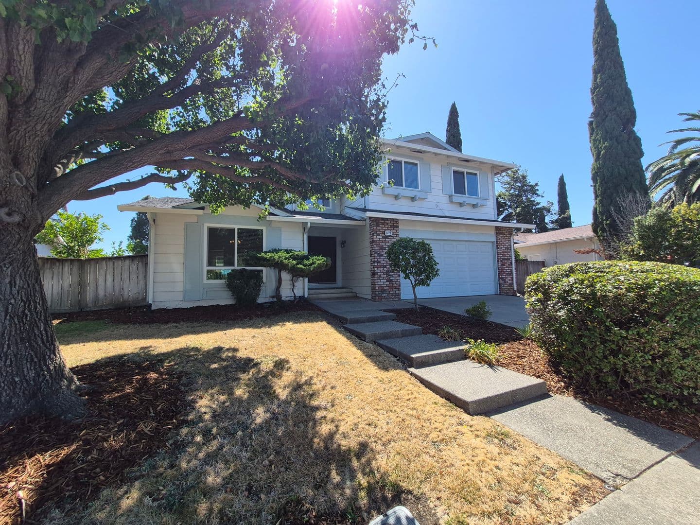 Fairfield House: 5023 Oakbrook Cir