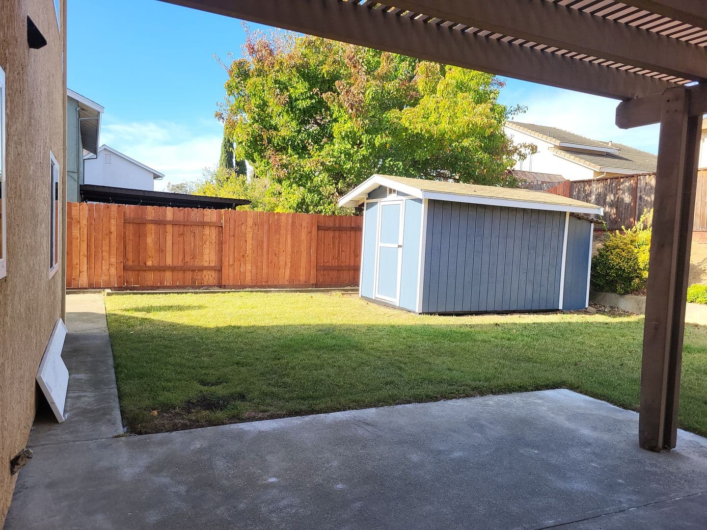 Vallejo House: 125 Serpentine Drive