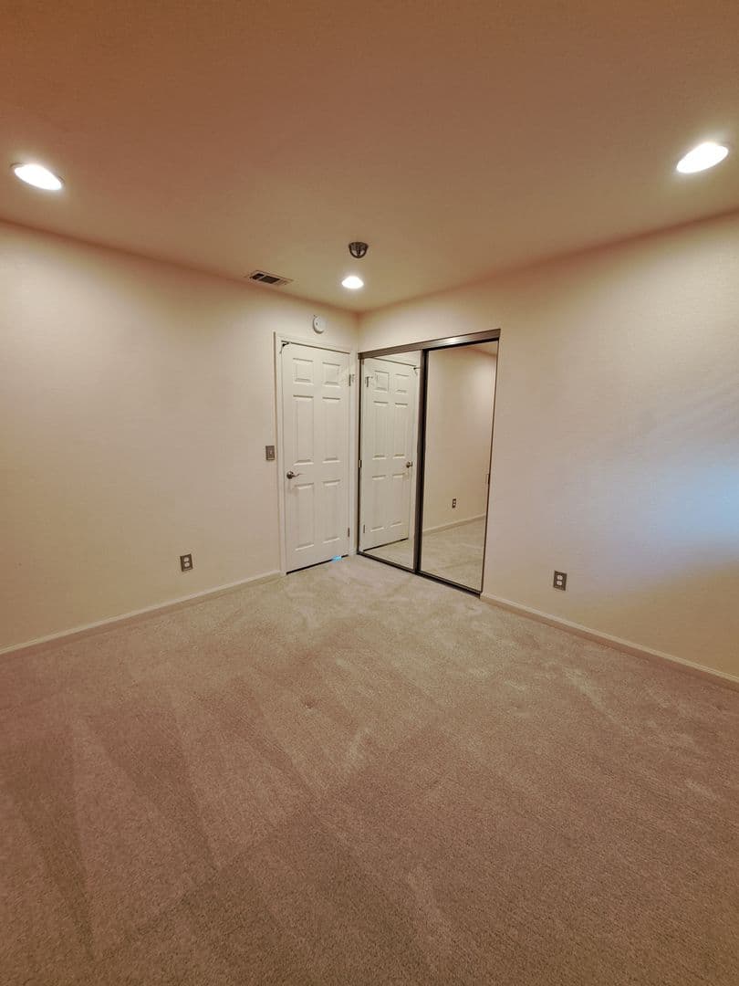 Vacaville House: 354 Bradley Dr.
