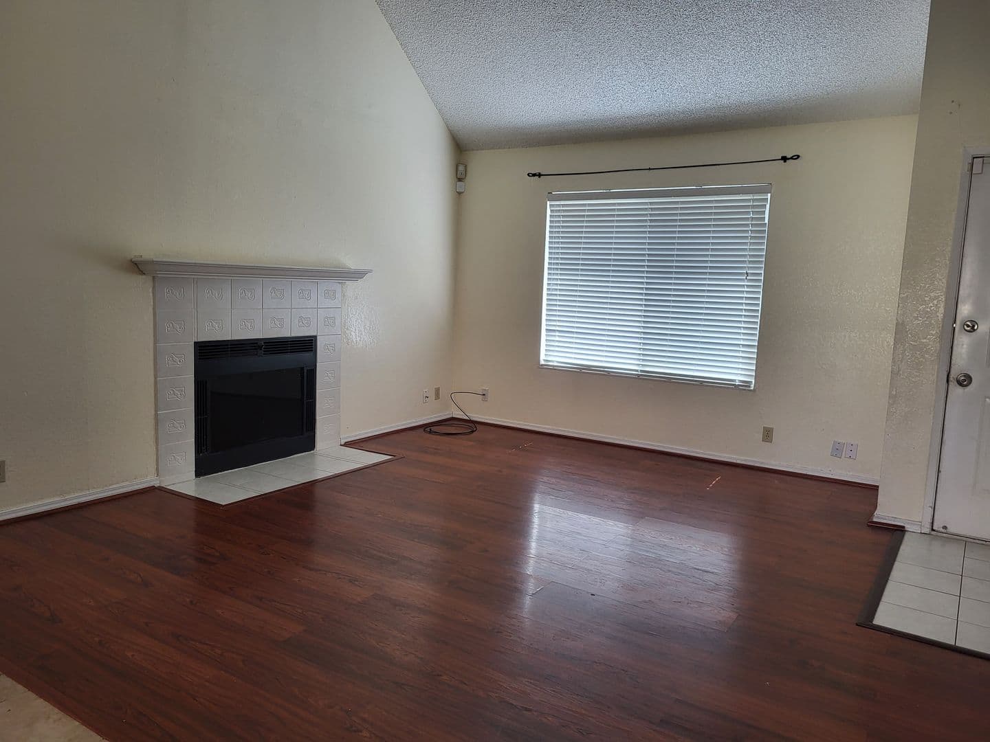 Vallejo House: 125 Serpentine Drive