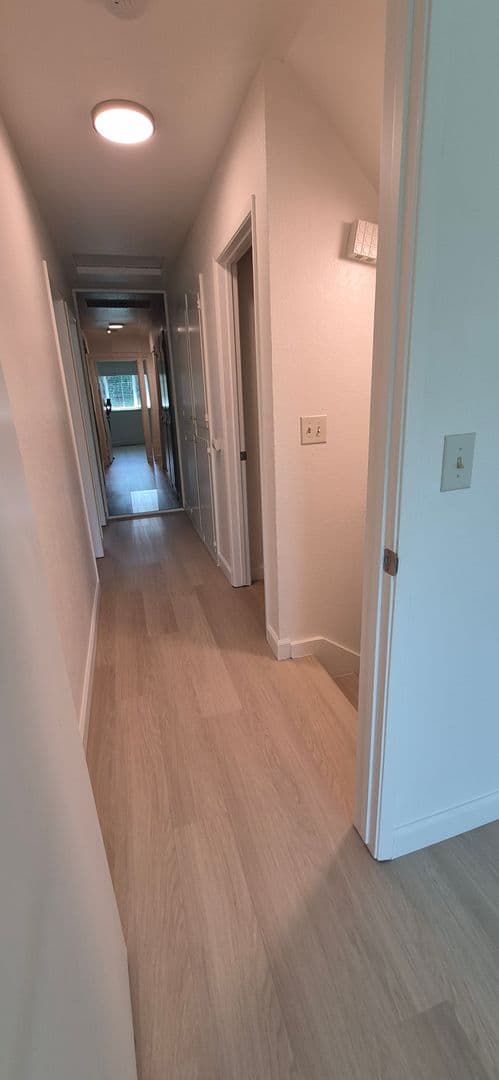 Fairfield House: 5023 Oakbrook Cir
