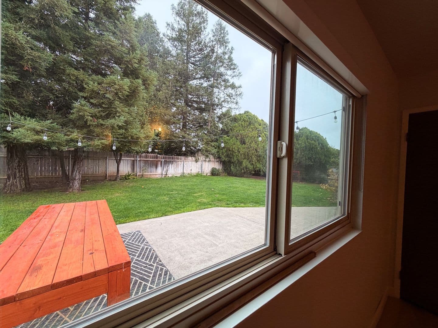 Dixon House: 950 Pembroke Way