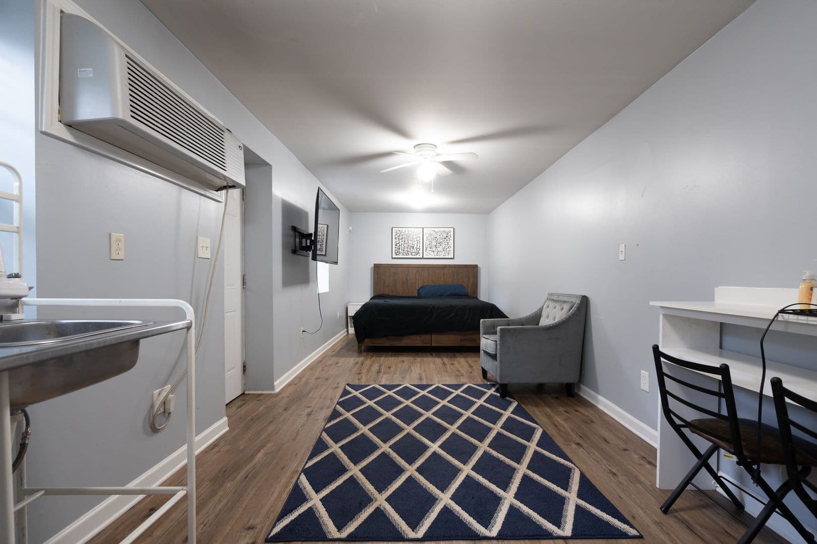 Atlanta Apartment: 970 Hubbard St SW