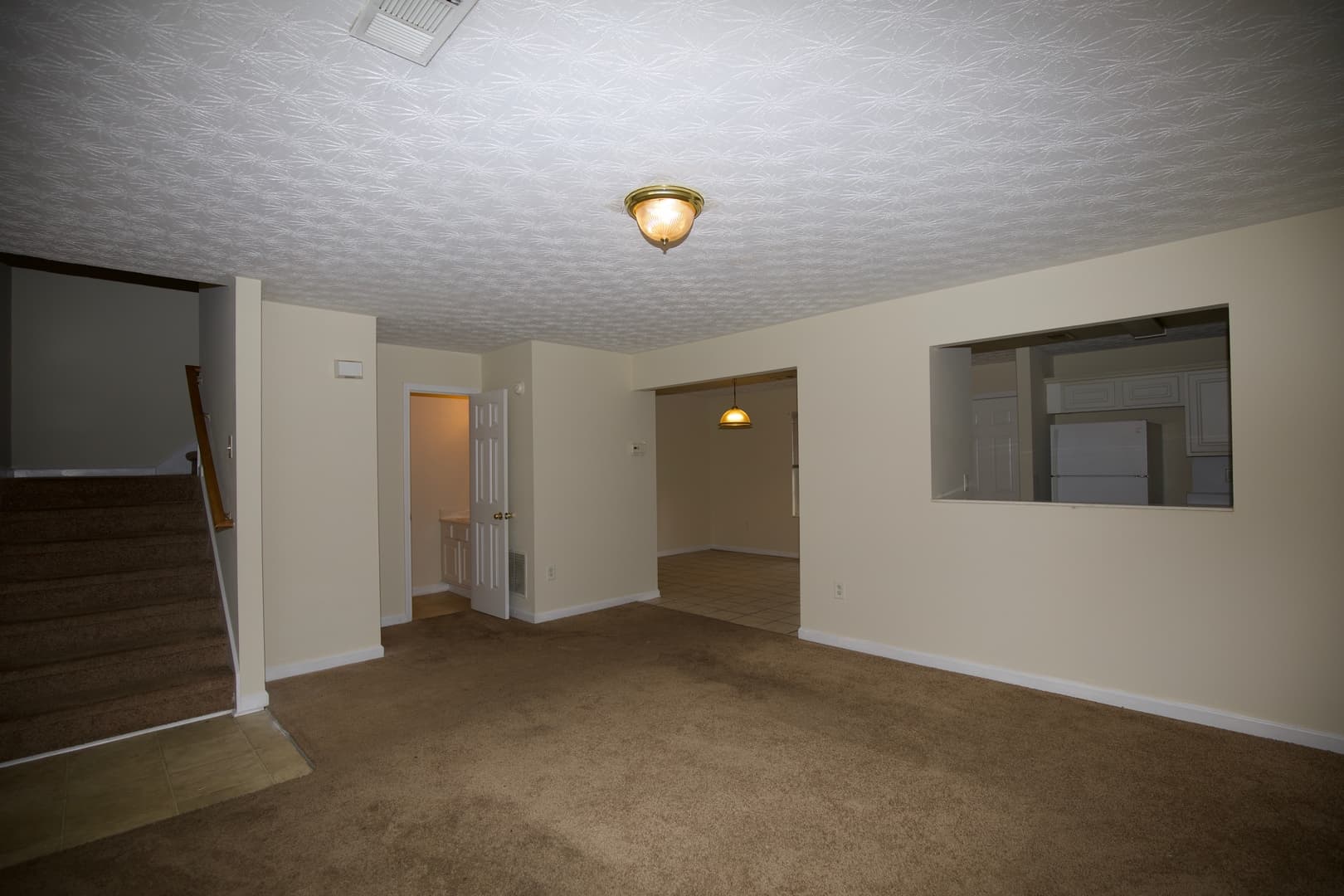 Douglasville House: 8260 Max Ct