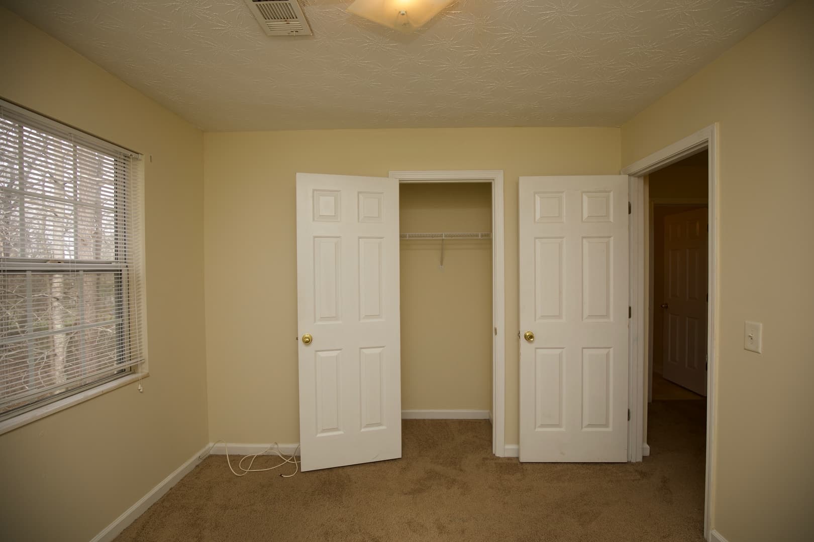 Douglasville House: 8260 Max Ct