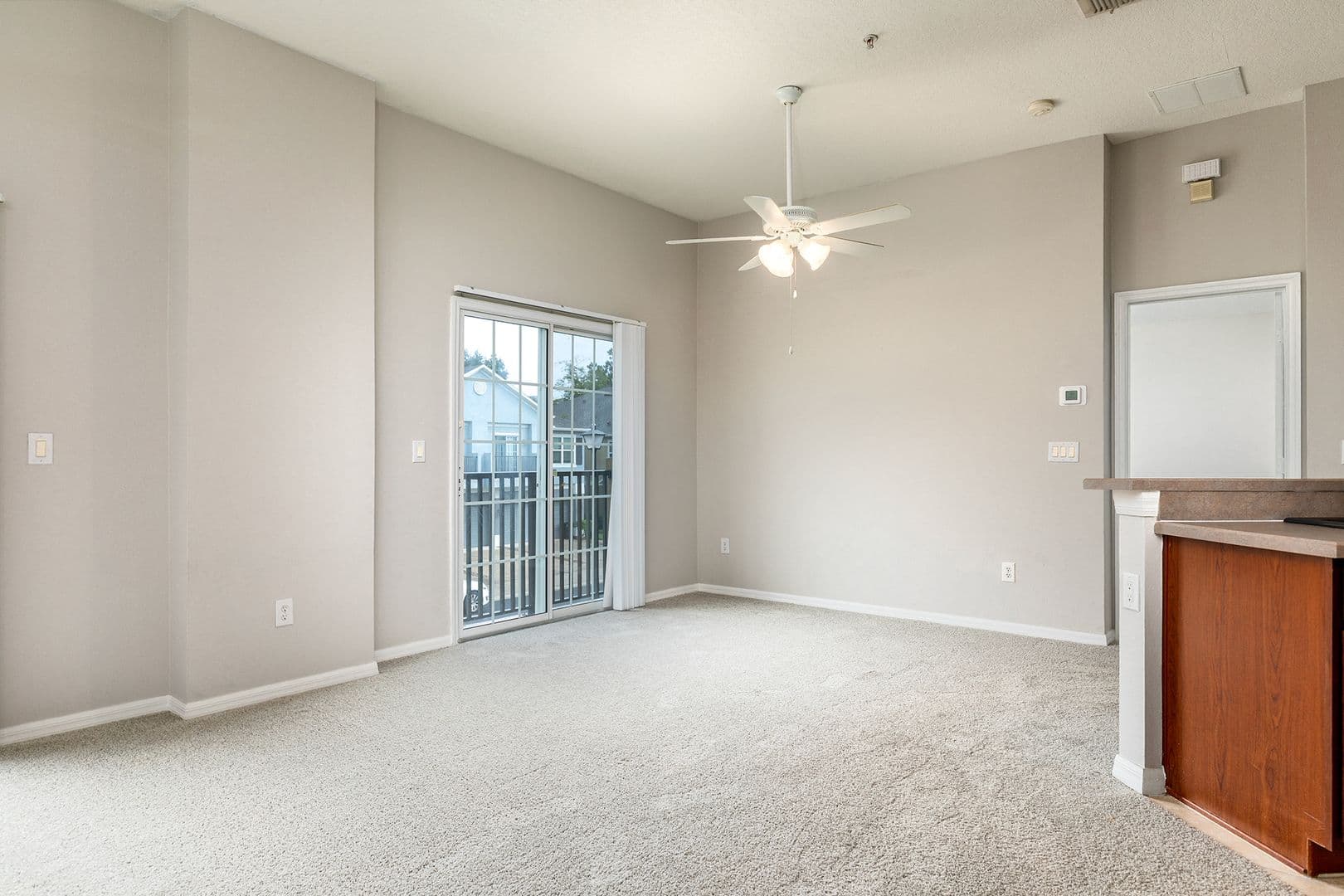 SANFORD Condo: 3111 SAN JACINTO