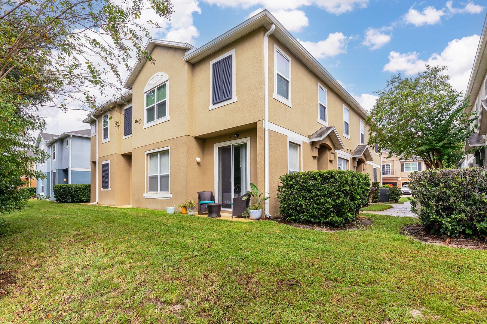 SANFORD Condo: 3111 SAN JACINTO