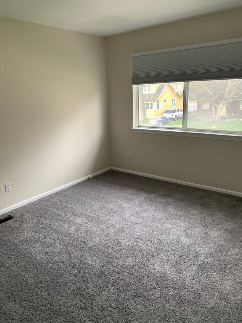 Berkley Townhome: 1200 Dorothea