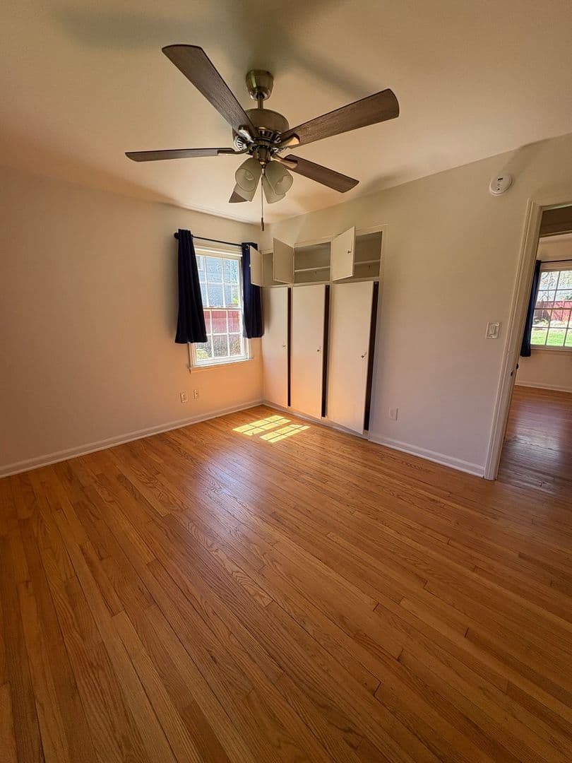 Franklin House: 24975 Franklin Park Drive