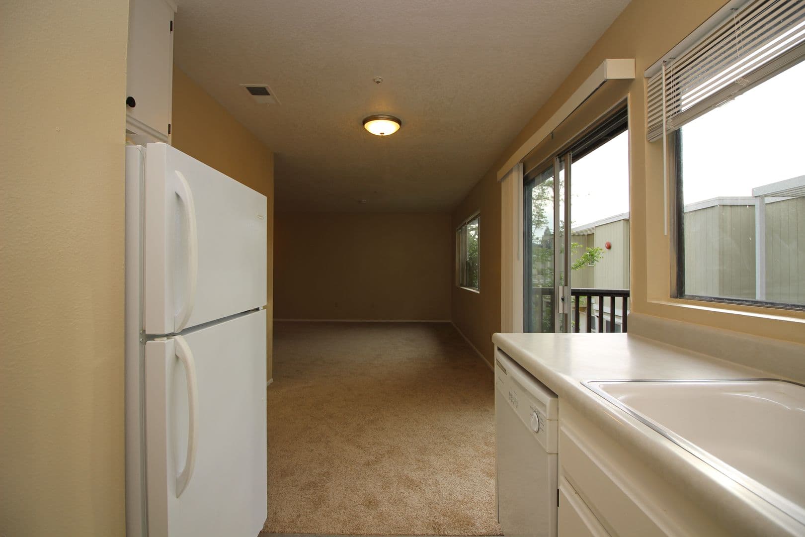 Santa Rosa Apartment: 2437 Bethards Drive