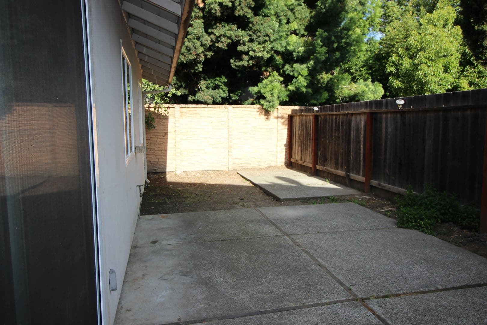 Santa Rosa Apartment: 2343 Heidi Place