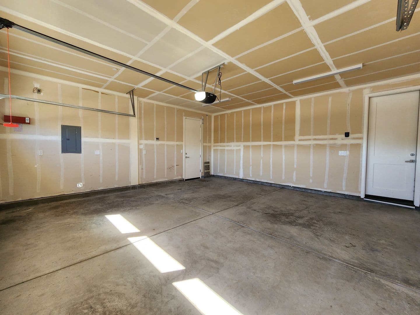 Santa Rosa House: 1615 Brandee Lane