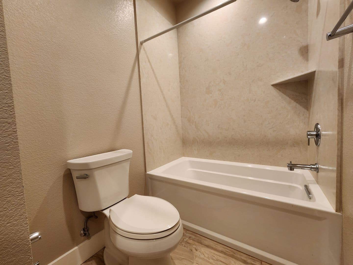 Santa Rosa House: 1615 Brandee Lane