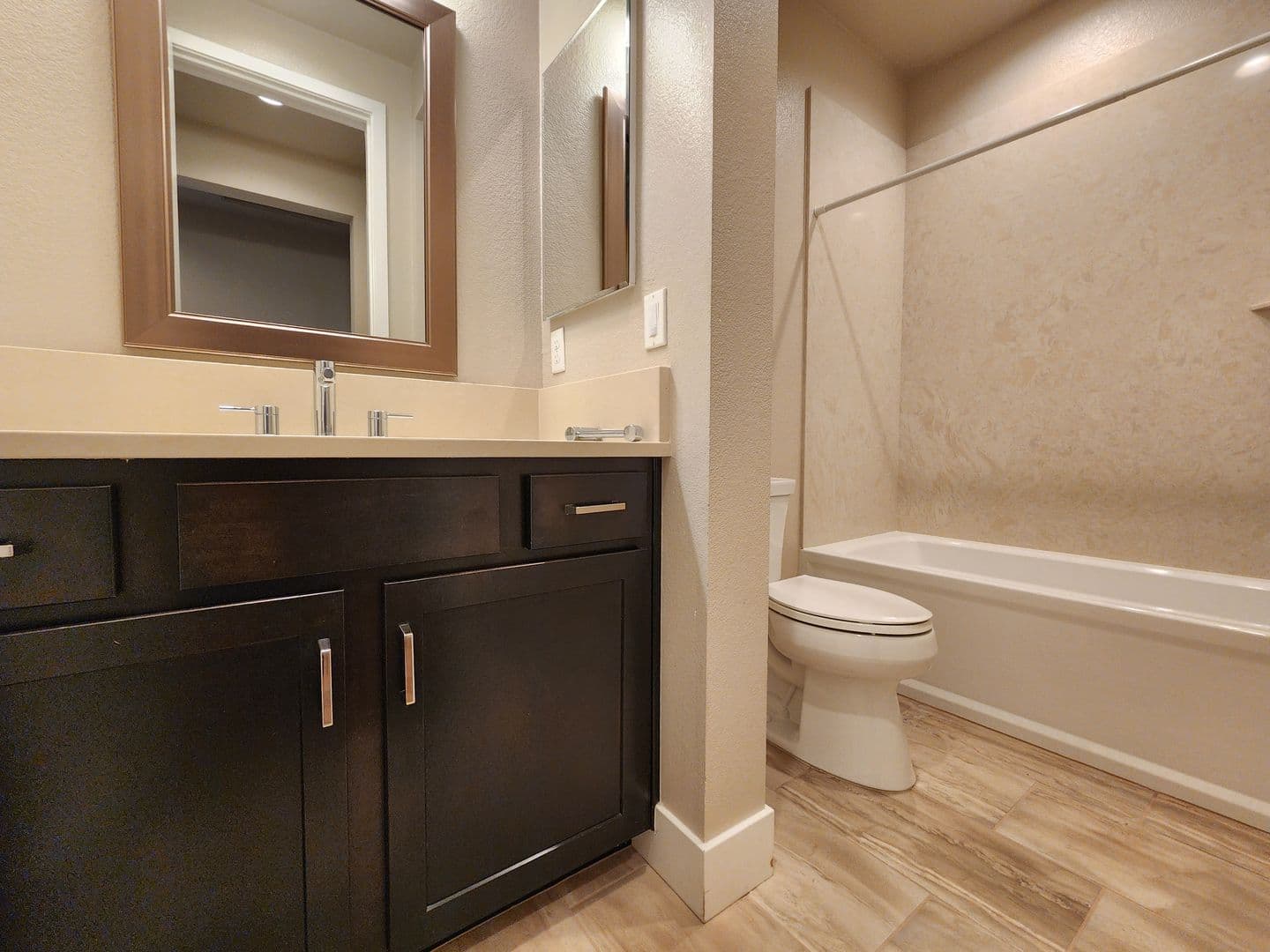 Santa Rosa House: 1615 Brandee Lane
