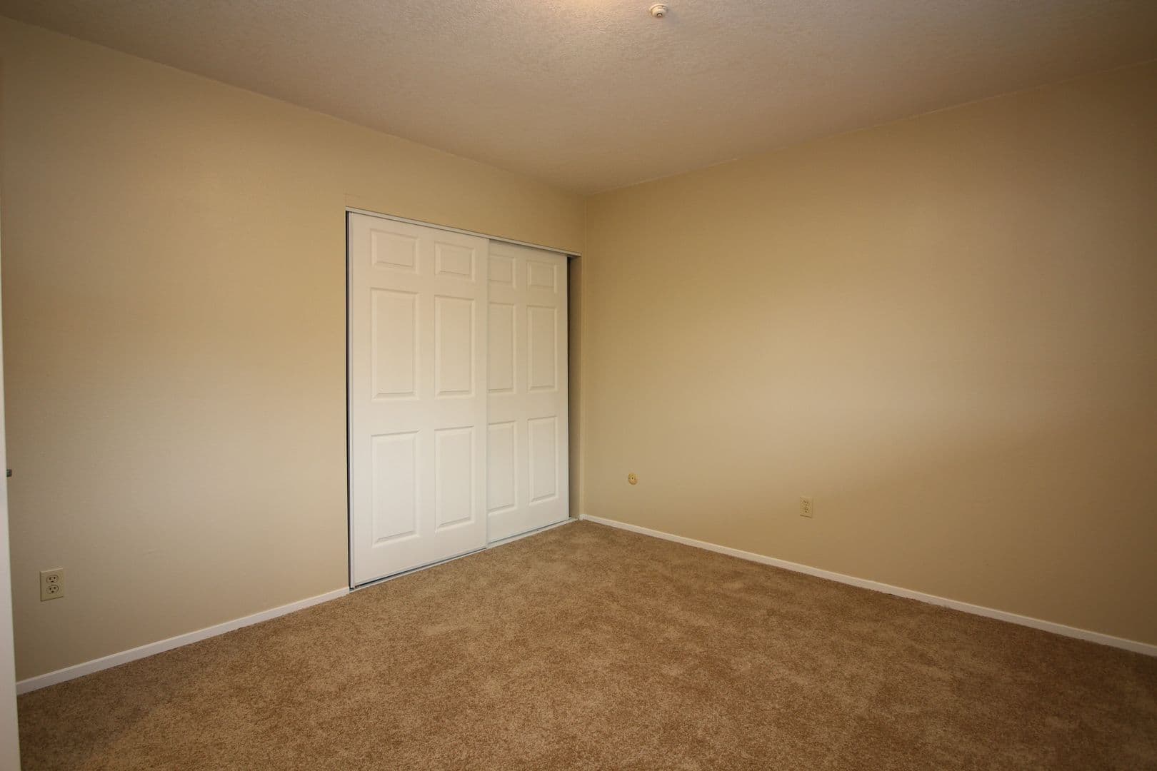 Santa Rosa Apartment: 2437 Bethards Drive