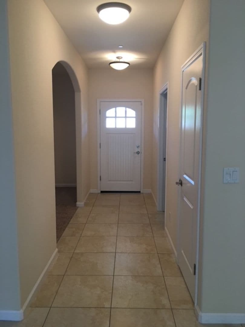 Petaluma House: 715 Bodega Avenue