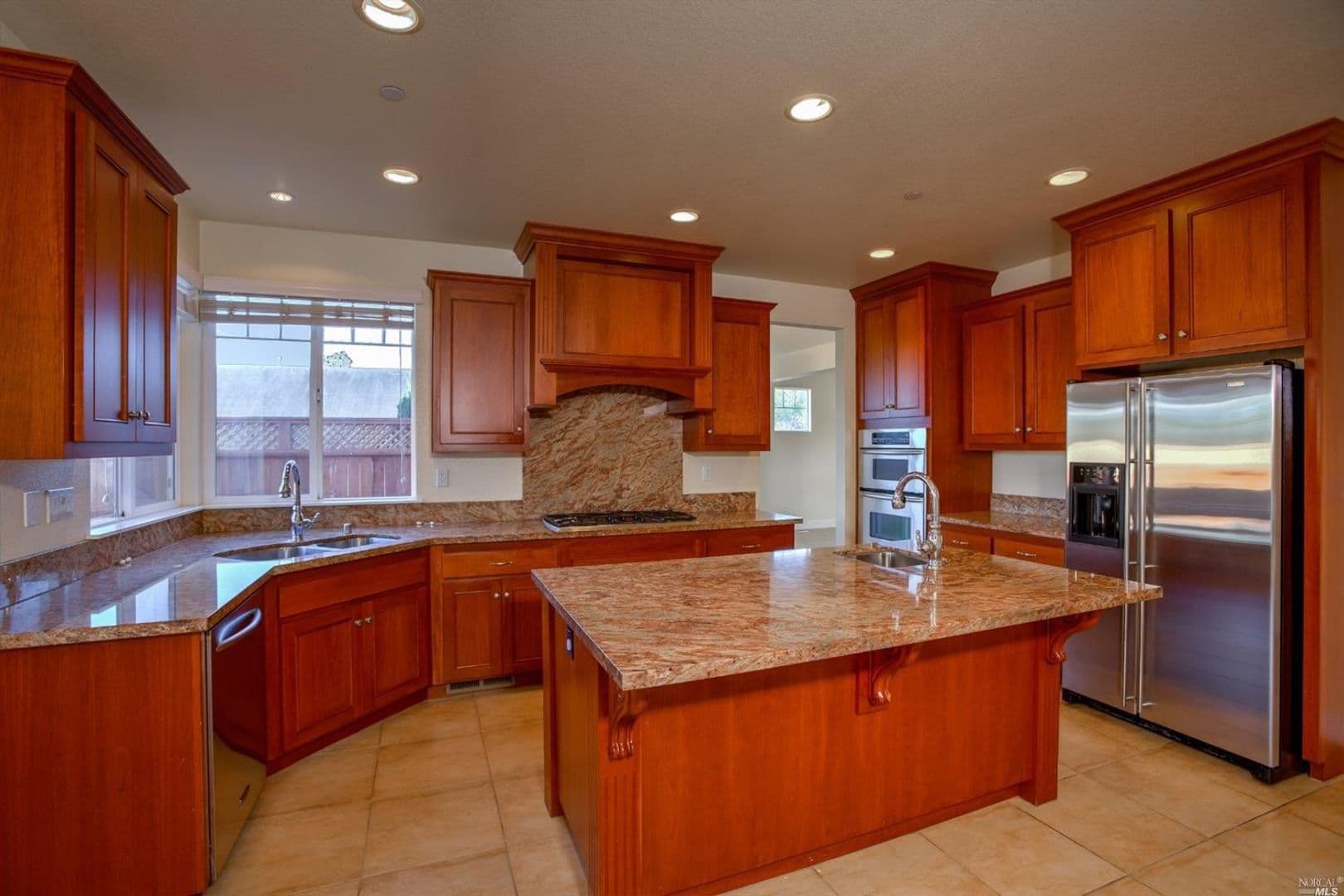 Petaluma House: 5 Dorenfeld Court