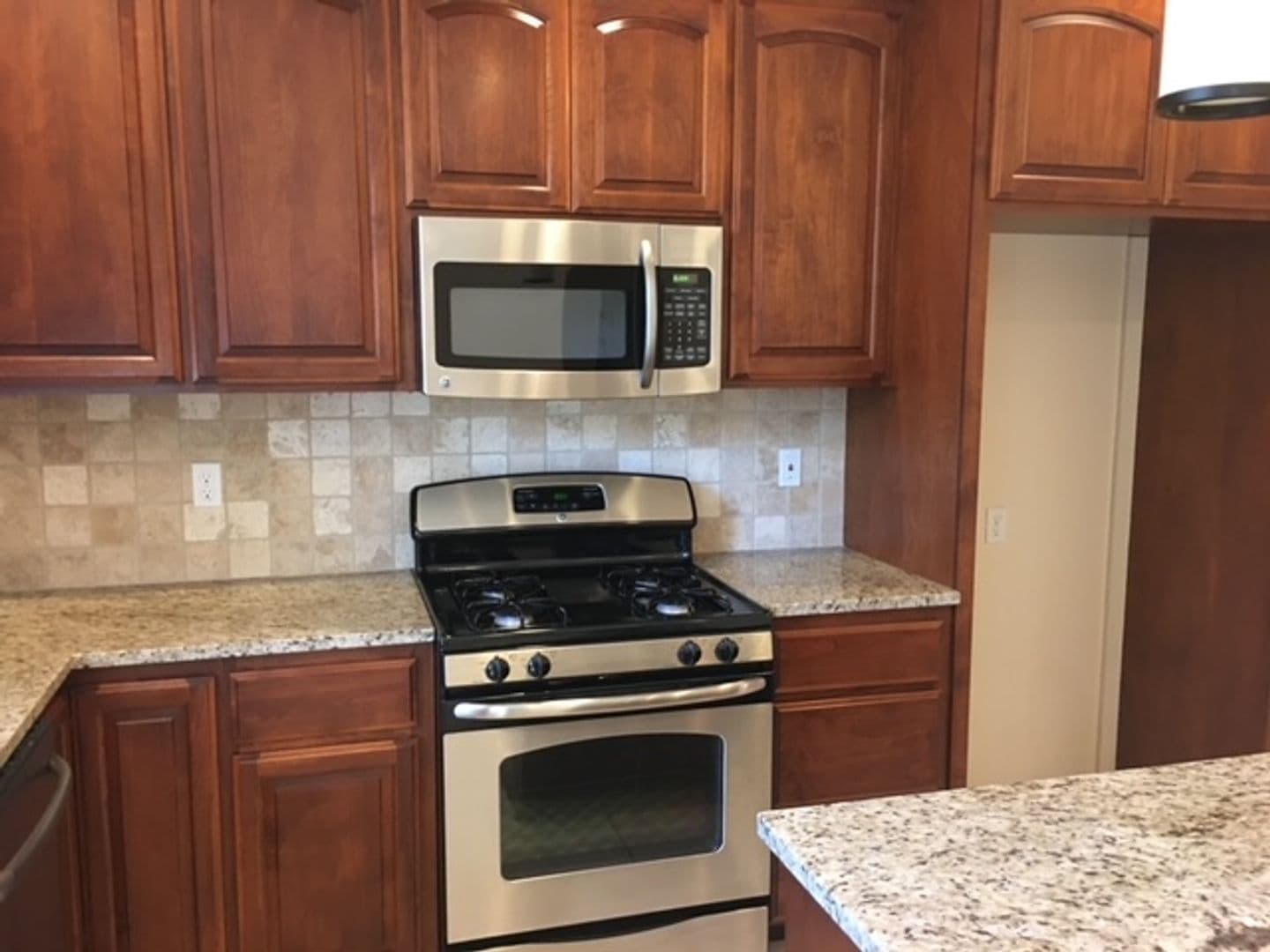 Petaluma House: 715 Bodega Avenue