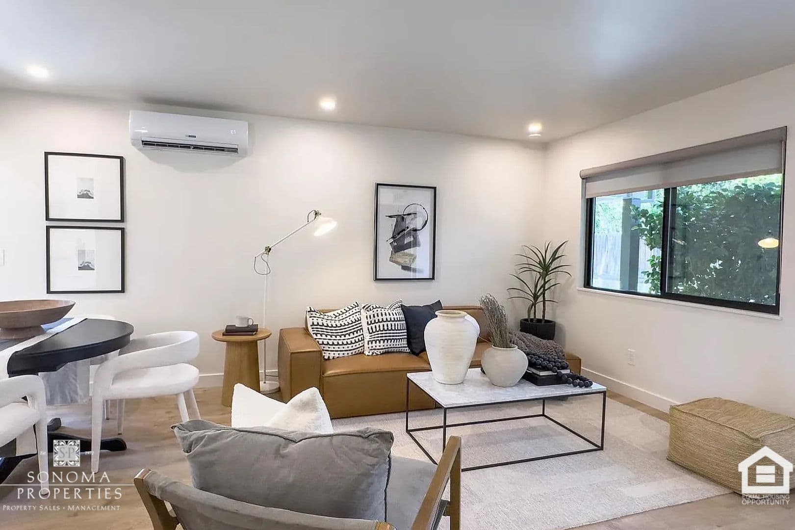 Sonoma Apartment: 532 3rd Street West