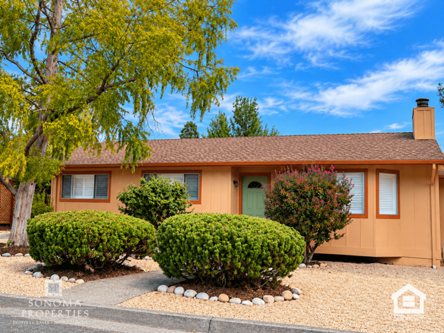 Glen Ellen House: 881 Cecelia Drive