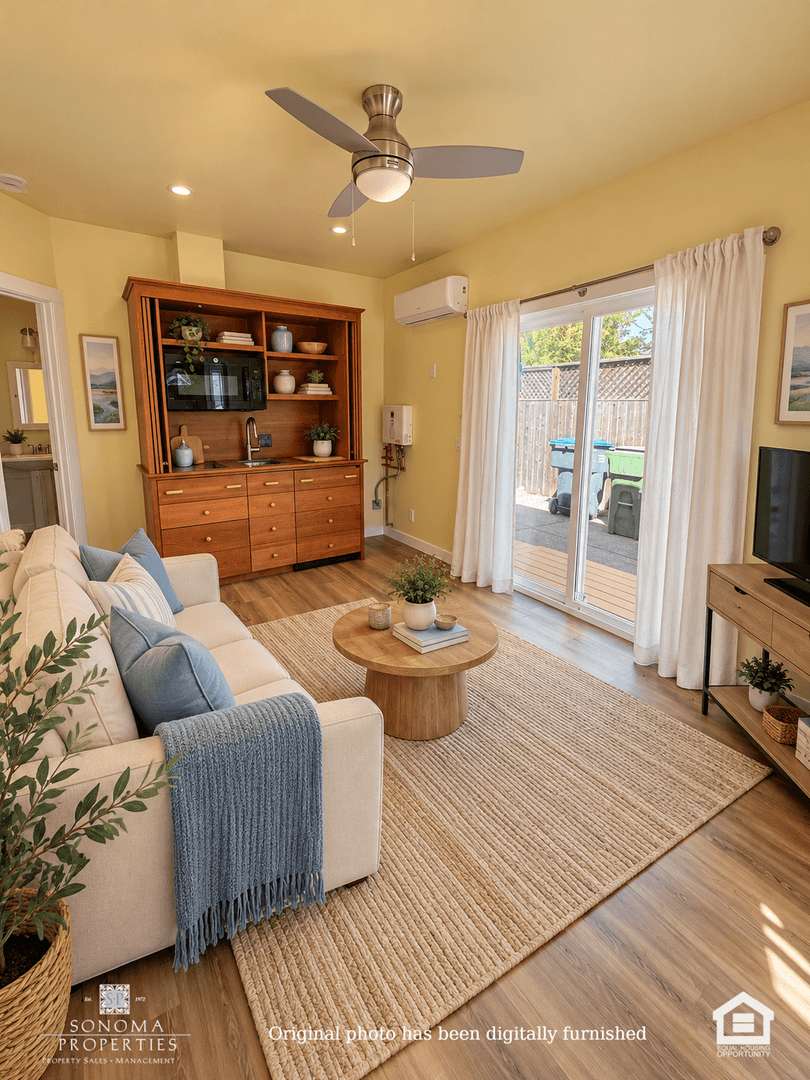 Glen Ellen House: 879 Cecelia Drive