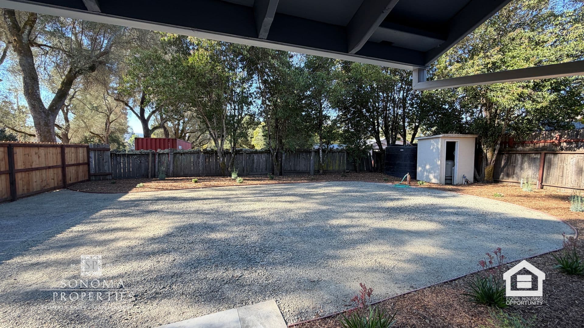 Kenwood House: 7786 Sonoma Highway,