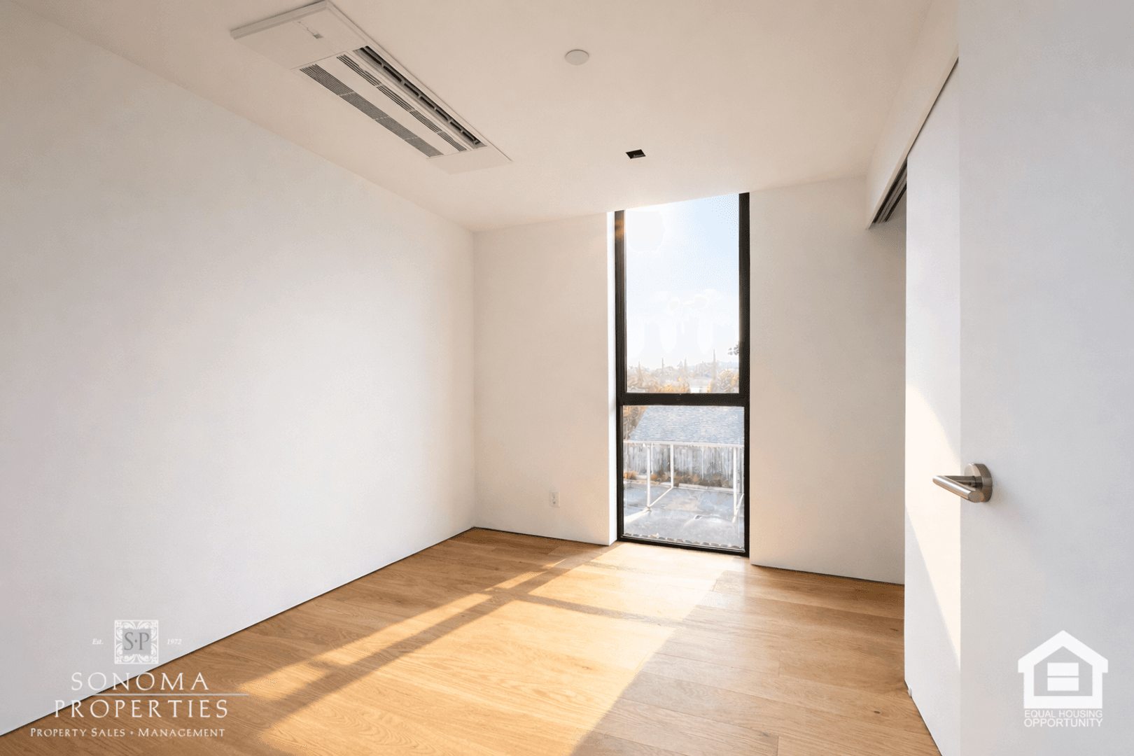 Sonoma Apartment: 1207-1209 Broadway