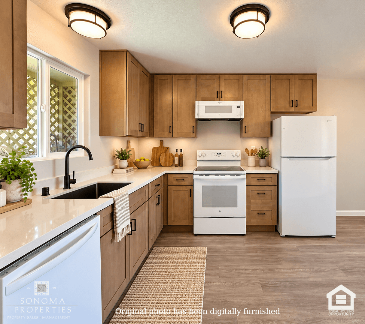 Sonoma Apartment: 19066 Lomita