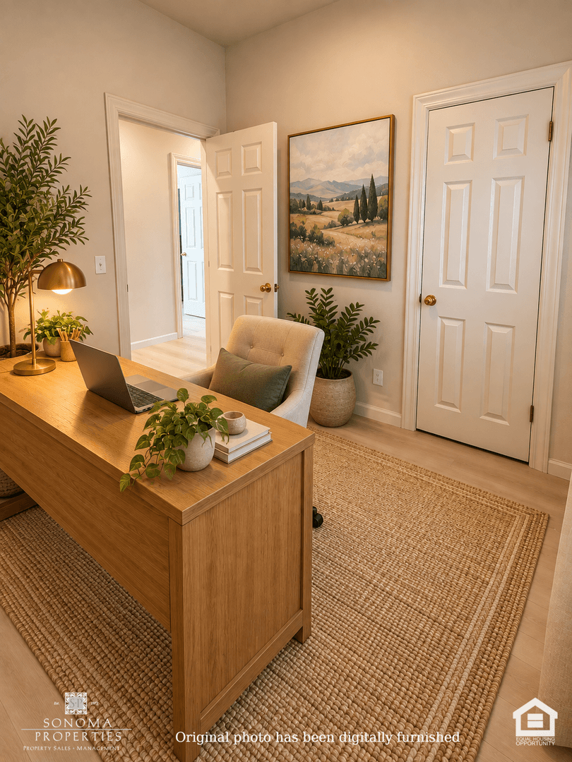 Sonoma House: 503 Oregon Street