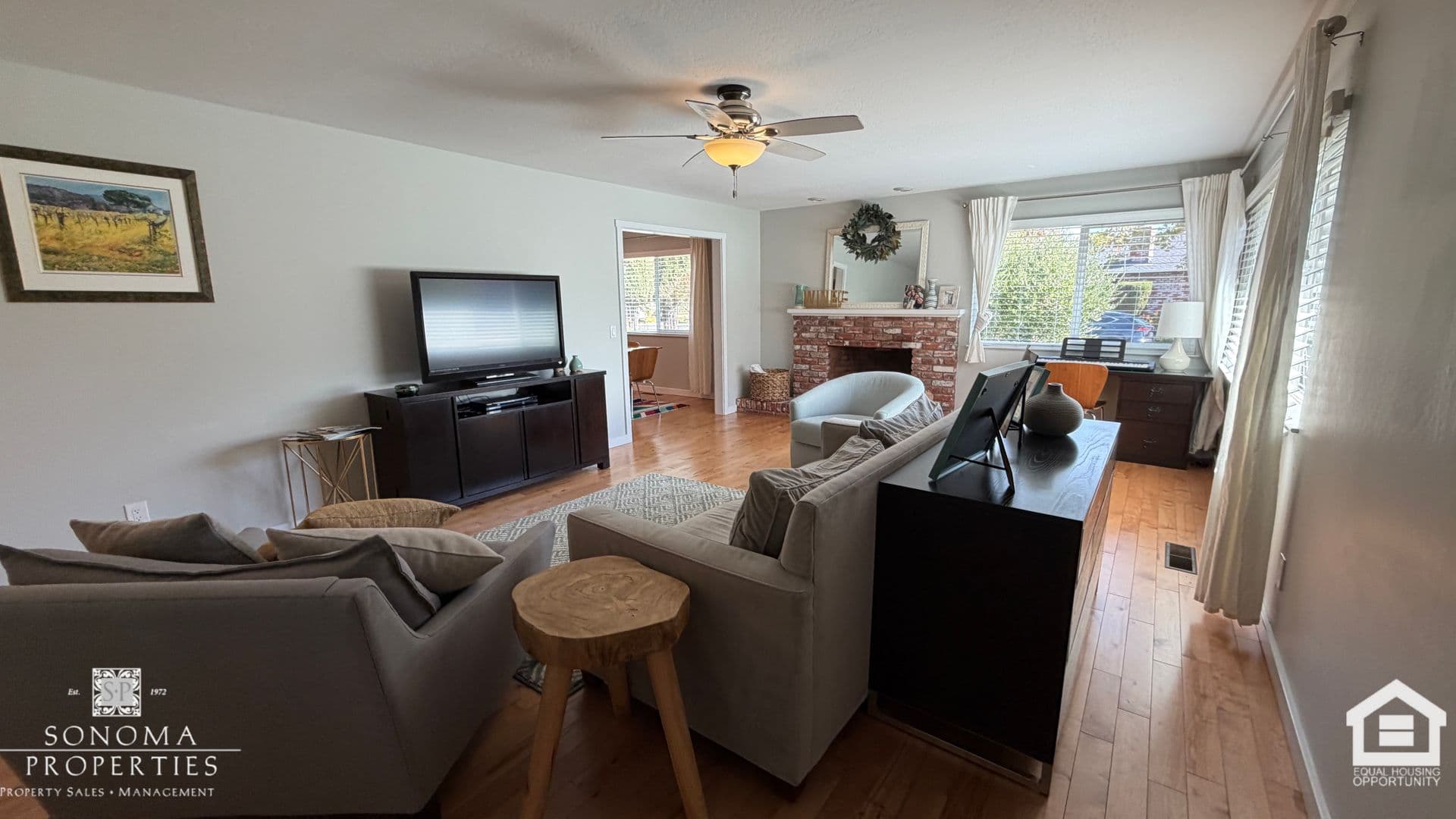 Sonoma House: 626 White Briar Drive