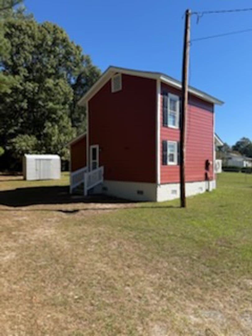 Darlington House: 736 Weaver St