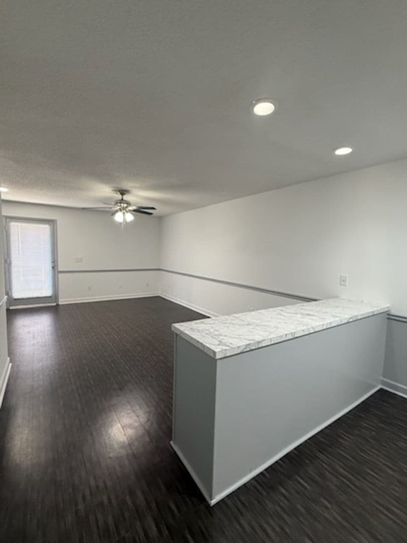 Florence Apartment: 2210 W. Jody Rd.